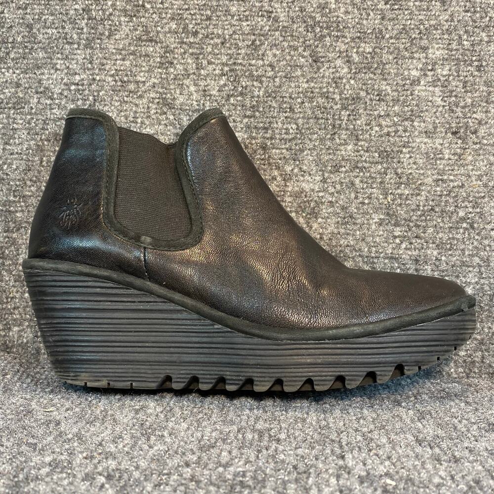 Fly London Yoss Wedge Heel Ankle Boots EUR 37 Womens 6.5 Black Mousse Leather
